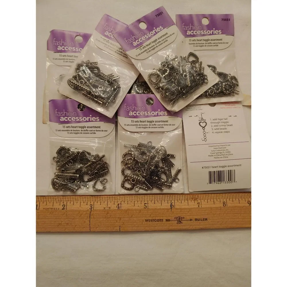 8 pkgs Heart Toggles (15 Sets Per Bag Total 120 Toggles)